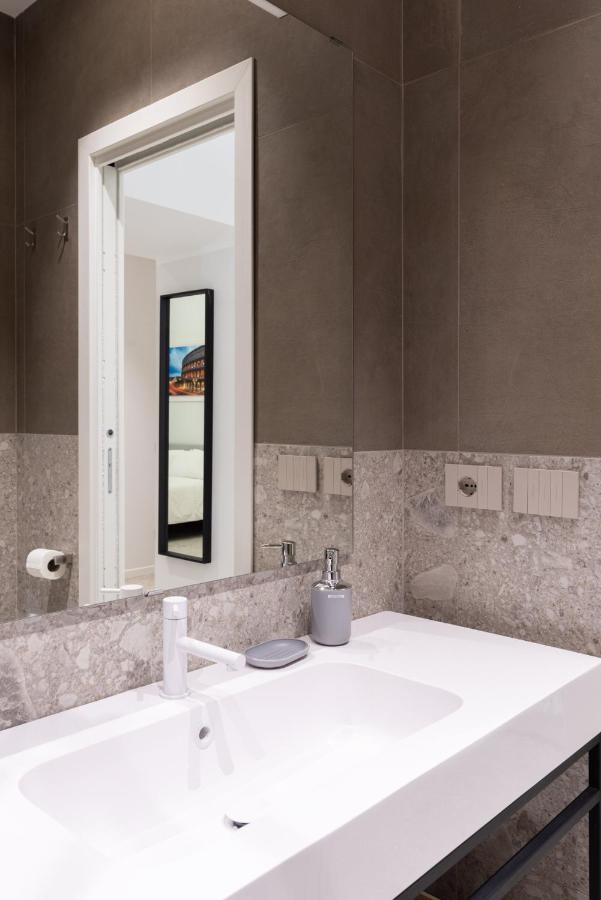 White Home Suite And Rooms Rome Bagian luar foto